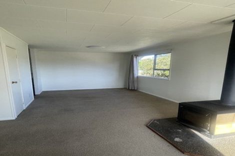 Photo of property in 42 Claverdon Drive, Massey, Auckland, 0614