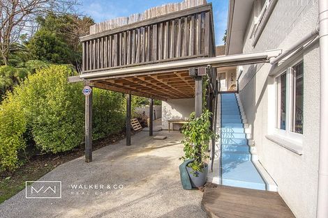 Photo of property in 97 Pinehaven Road, Pinehaven, Upper Hutt, 5019