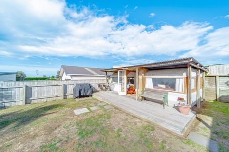 Photo of property in 75 Gillies Crescent, Waimarama, Havelock North, 4294