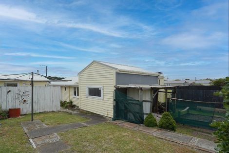 Photo of property in 48 Seabury Avenue, Foxton Beach, Foxton, 4815