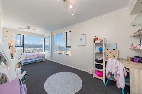 Photo of property in 45 London Road, Korokoro, Lower Hutt, 5012