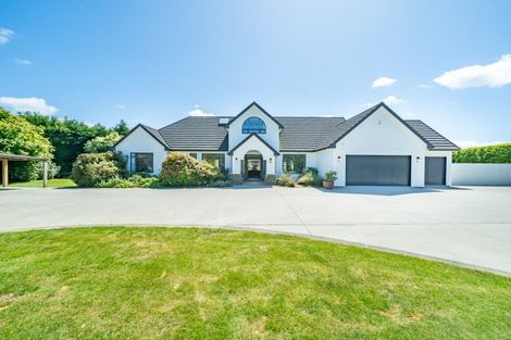 Photo of property in 30 Emerald Hill Drive, Birchville, Upper Hutt, 5018