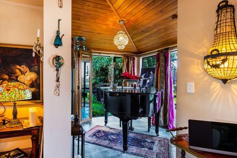 Photo of property in 71 Gillespie Place, Acacia Bay, Taupo, 3385