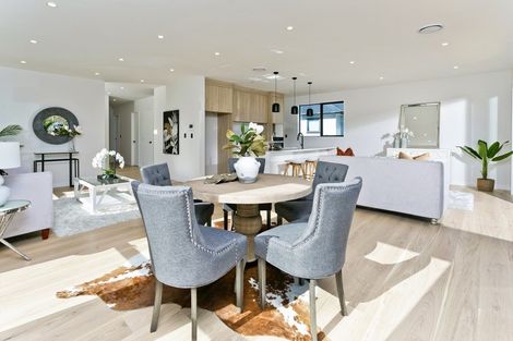 Photo of property in 2 Fender Place, Long Bay, Auckland, 0630