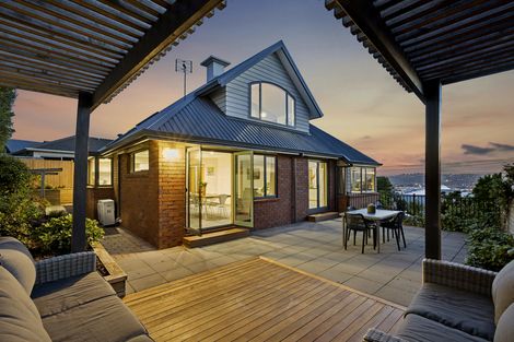 Photo of property in 17 Shandon Road, Vauxhall, Dunedin, 9013