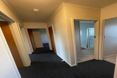 Photo of property in 2/37 Clevedon Road, Papakura, 2110