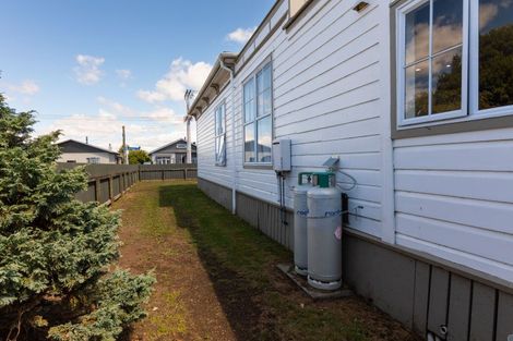 Photo of property in 45 Swinburn Street, Dannevirke, 4930
