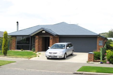 Photo of property in 62 Mauger Drive, Heathcote Valley, Christchurch, 8022