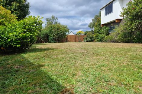 Photo of property in 1 Waitawa Place, Lynmore, Rotorua, 3010