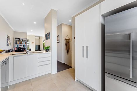 Photo of property in 53 Buckley Avenue, Hobsonville, Auckland, 0616