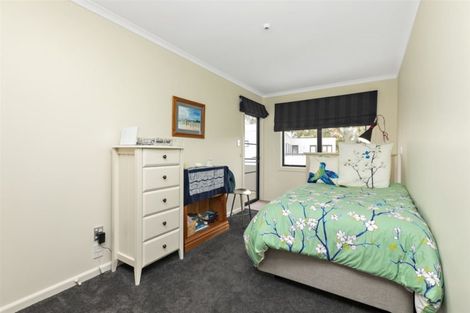 Photo of property in 4/2 Sixth Avenue, Tauranga, 3110