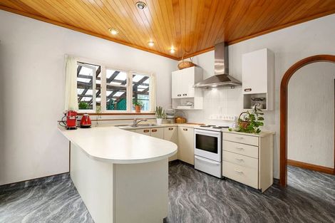 Photo of property in 116 Bartholomew Road, Levin, 5510