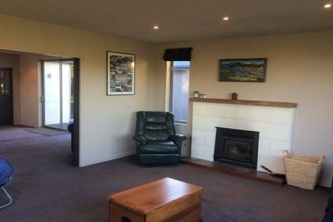Photo of property in 7 Sherwin Avenue, Albert Town, Wanaka, 9305