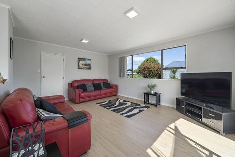 Photo of property in 55 Eatwell Avenue, Paraparaumu Beach, Paraparaumu, 5032