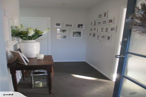 Photo of property in 7 Bideford Place, Dallington, Christchurch, 8061