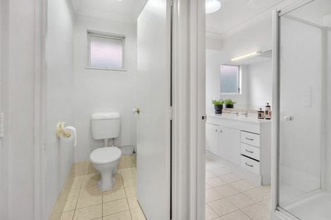 Photo of property in 43 Donald Street, Stanmore Bay, Whangaparaoa, 0932