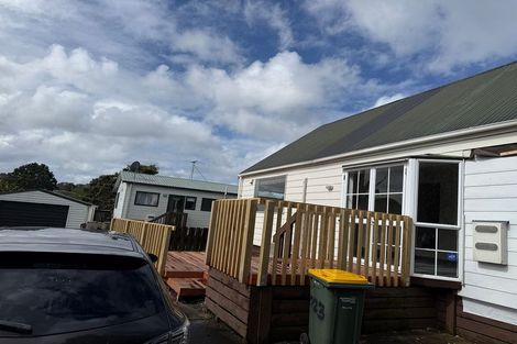 Photo of property in 223 Waitemata Drive, Ranui, Auckland, 0612