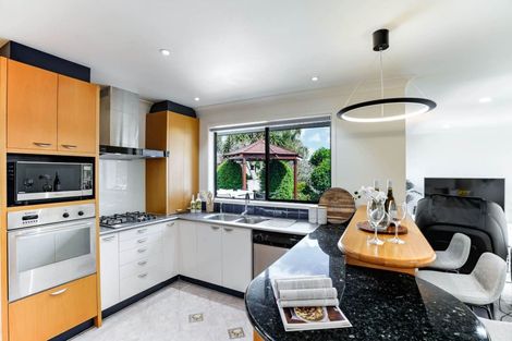 Photo of property in 4 Mahina Place, Te Atatu Peninsula, Auckland, 0610