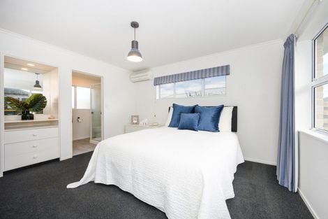 Photo of property in 3 Ferry Street, Foxton Beach, Foxton, 4815