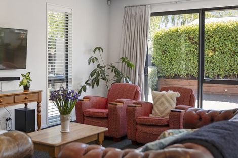 Photo of property in 82 Condell Avenue, Papanui, Christchurch, 8053