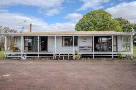 Photo of property in 19 Cobham Court, Kerikeri, 0230