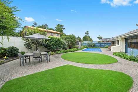 Photo of property in 51 Glen Lynne Avenue, Queenwood, Hamilton, 3210