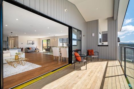 Photo of property in 13 Pacific Heights Road, Orewa, 0931