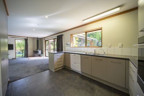 Photo of property in 72 Bush Street, Lumsden, 9730