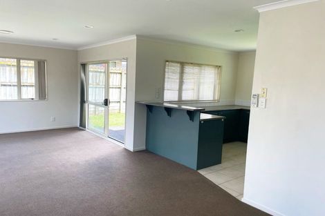 Photo of property in 28 Raphoe Road, Flat Bush, Auckland, 2019