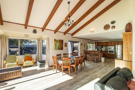 Photo of property in 77 Goldfinch Street, Ohakune, 4625