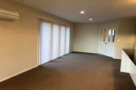 Photo of property in 77 Heathridge Place, Lincoln, 7608