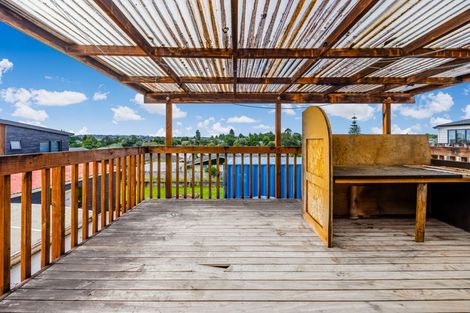 Photo of property in 52 Hillcrest Road, Papatoetoe, Auckland, 2025