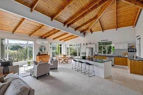 Photo of property in 9 Lakeside Drive, Orewa, 0931