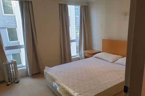Photo of property in Terrace Heights Apartments, 11c/163 The Terrace, Wellington Central, Wellington, 6011