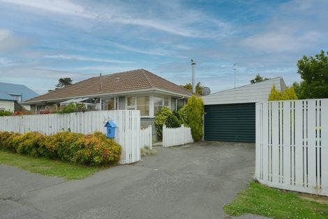 Photo of property in 3 Corson Avenue, Beckenham, Christchurch, 8023
