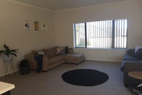 Photo of property in 12 Northbrook Glen, Flagstaff, Hamilton, 3210