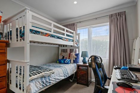 Photo of property in 9 Tapu Road, Huapai, Kumeu, 0810