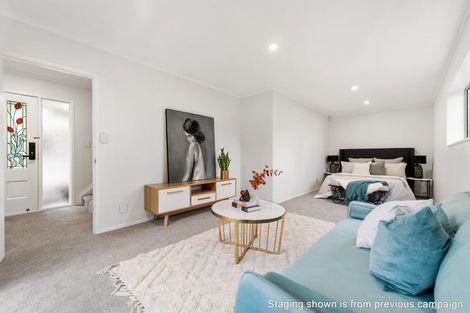 Photo of property in 1/9 Delisle Place, Windsor Park, Auckland, 0632