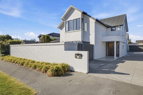 Photo of property in 2 Chilcombe Street, Ilam, Christchurch, 8041