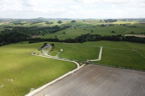 Photo of property in 20 Meikle Road, Tomarata, Wellsford, 0974