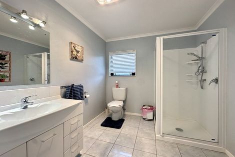 Photo of property in 97a Rata Street, Naenae, Lower Hutt, 5011