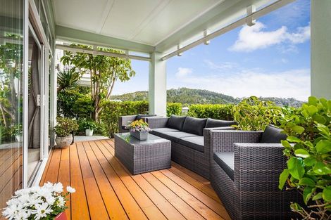 Photo of property in 6 Sunshine Terrace, Orewa, 0931