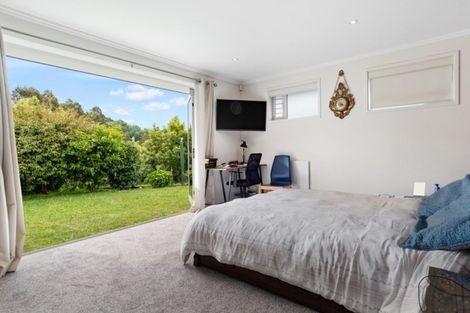 Photo of property in 166 Oteki Park Drive, Welcome Bay, Tauranga, 3112