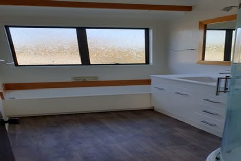 Photo of property in 52 Cullimore Street, Pukete, Hamilton, 3200