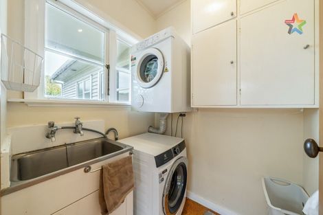 Photo of property in 12 Purser Grove, Fairfield, Lower Hutt, 5011