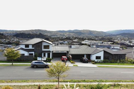 Photo of property in 155 Navigation Drive, Whitby, Porirua, 5024