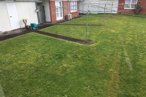 Photo of property in 5/9 South Street, Papakura, 2110