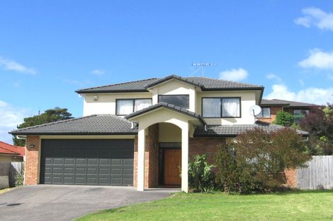 Photo of property in 111 Buscomb Avenue, Henderson, Auckland, 0610