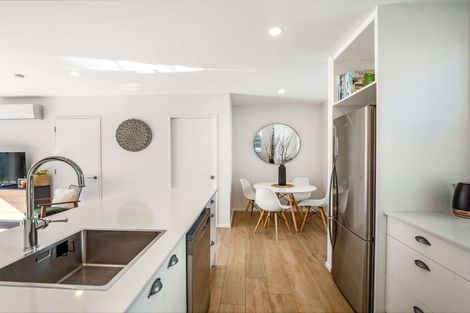 Photo of property in 1/26 Devon Street, Sydenham, Christchurch, 8023