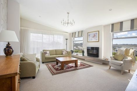 Photo of property in 22 Oliver Street, Warkworth, 0910